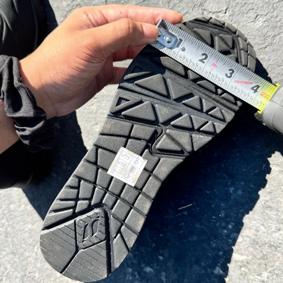 Skechers Street LA Sneakers - Women’s 8.5. - Black - Stand On Air - Like new - Picture 8 of 8